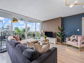 7601 E Treasure Dr 711, North Bay Village FL 33141