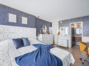 7601 E Treasure Dr 711, North Bay Village FL 33141