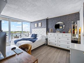 7601 E Treasure Dr 711, North Bay Village FL 33141