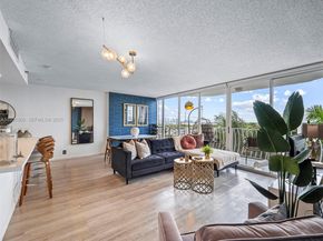 7601 E Treasure Dr 711, North Bay Village FL 33141