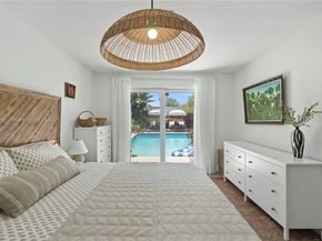 4461 NE 15th Ave, Oakland Park FL 33334