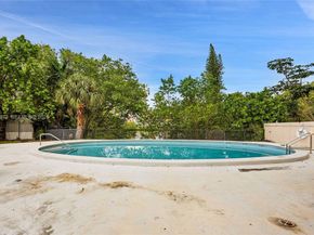 12590 NE 16th Ave 208, North Miami FL 33161