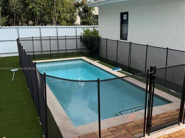 6848 N Miami Ave, Miami FL 33150