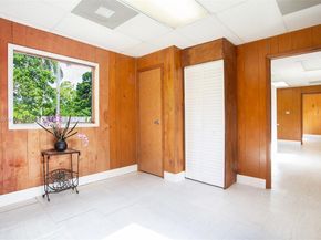 5881 SW 160th Ave, Southwest Ranches FL 33331