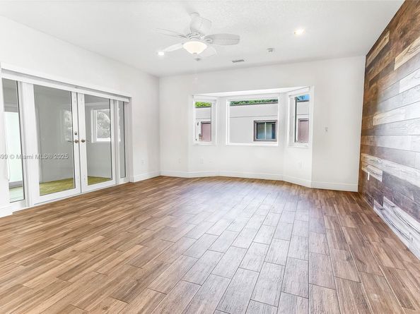 5881 SW 160th Ave, Southwest Ranches FL 33331