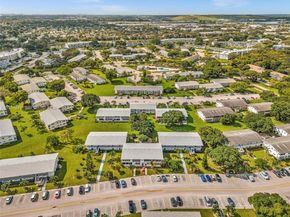 160 Markham H 160, Deerfield Beach FL 33442