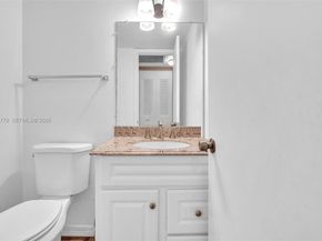 160 Markham H 160, Deerfield Beach FL 33442