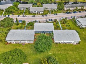 160 Markham H 160, Deerfield Beach FL 33442