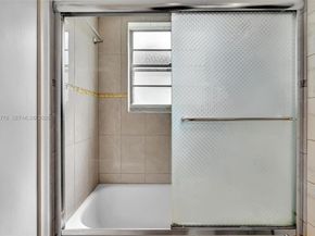 160 Markham H 160, Deerfield Beach FL 33442