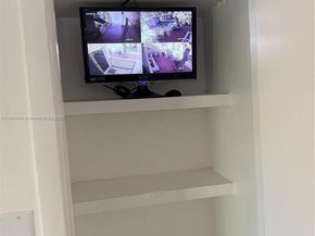 17500 NW 67th Pl M4, Hialeah FL 33015