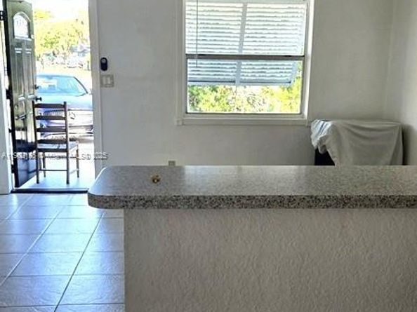 2622 Sheridan St, Hollywood FL 33020