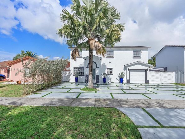 18110 SW 153rd Ct, Miami FL 33187