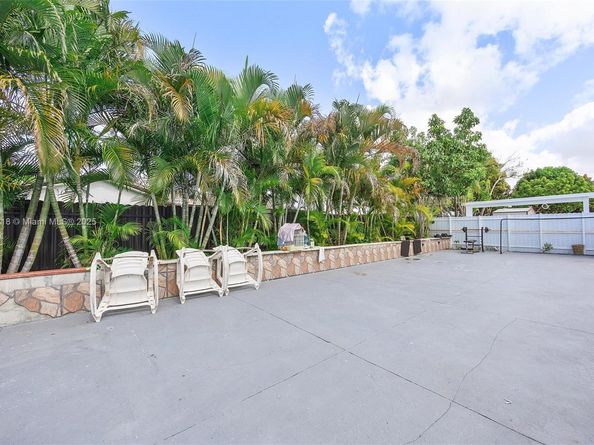 18110 SW 153rd Ct, Miami FL 33187