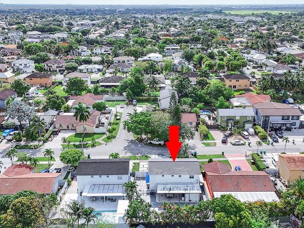 18110 SW 153rd Ct, Miami FL 33187