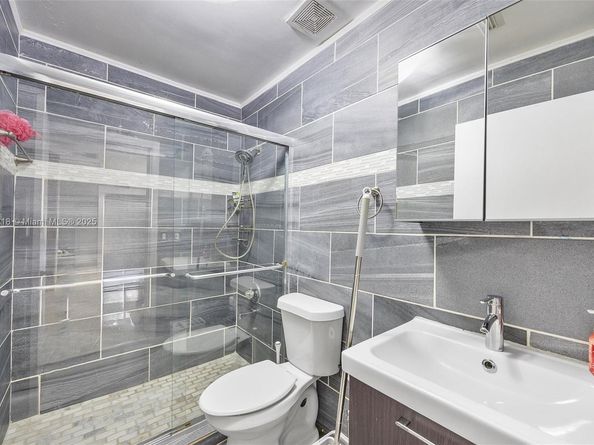 18110 SW 153rd Ct, Miami FL 33187