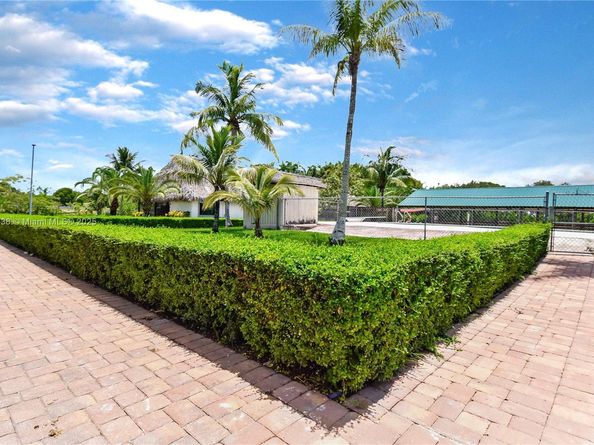 18200 SW 48th St, Southwest Ranches FL 33331