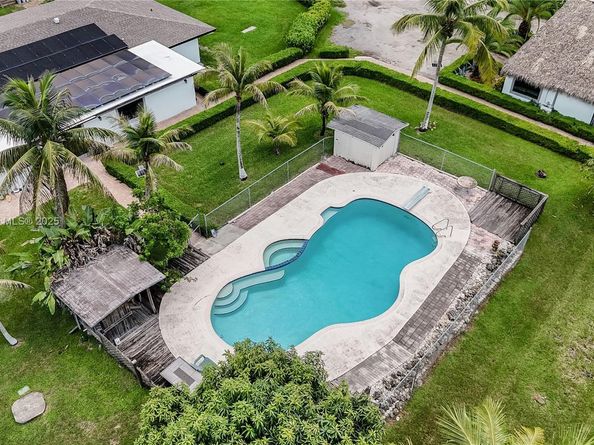 18200 SW 48th St, Southwest Ranches FL 33331
