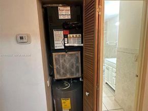 11279 SW 88th St 210K, Miami FL 33176