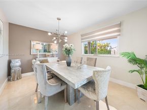 9621 W Calusa Club Dr, Miami FL 33186