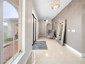 9621 W Calusa Club Dr, Miami FL 33186