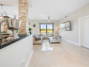 9621 W Calusa Club Dr, Miami FL 33186