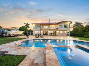 9621 W Calusa Club Dr, Miami FL 33186