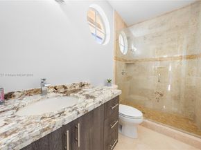9621 W Calusa Club Dr, Miami FL 33186