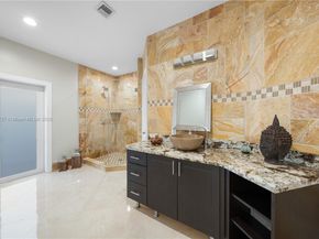9621 W Calusa Club Dr, Miami FL 33186