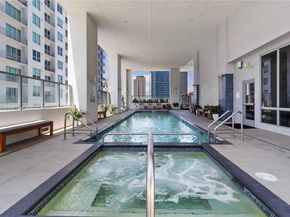 227 NE 2nd St 2506, Miami FL 33132