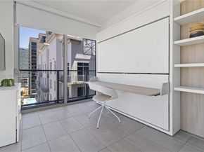 227 NE 2nd St 2506, Miami FL 33132