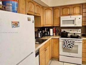 400 Kings Point Dr 1624, Sunny Isles Beach FL 33160