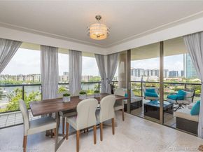 19667 Turnberry Way 5E, Aventura FL 33180