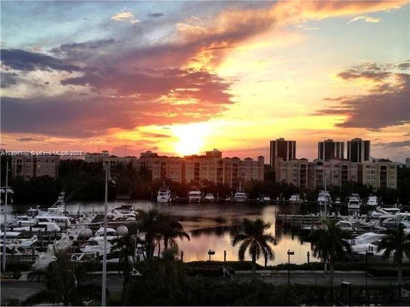 19667 Turnberry Way 5E, Aventura FL 33180
