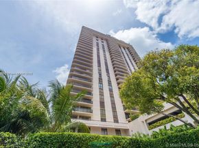 19667 Turnberry Way 5E, Aventura FL 33180
