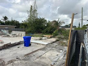 2101 SW 46th Ave, Fort Lauderdale FL 33317