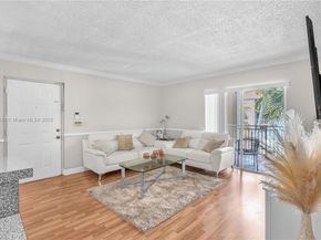 18850 NW 57th Ave 205, Hialeah FL 33015