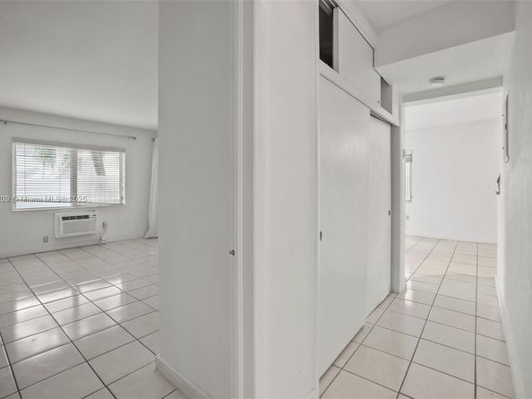 641 Espanola Way 3, Miami Beach FL 33139