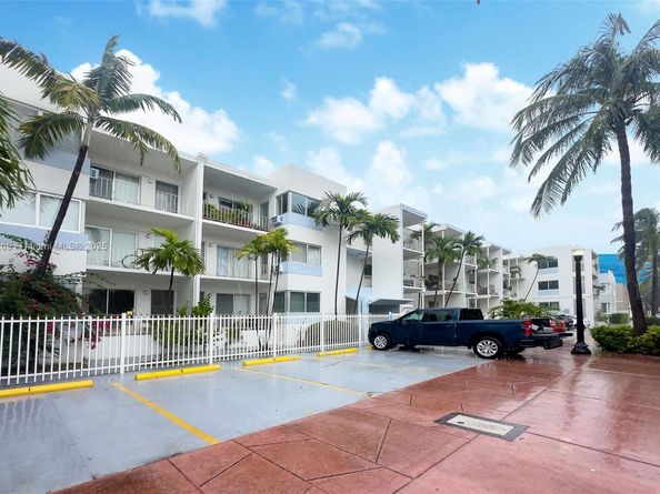 641 Espanola Way 3, Miami Beach FL 33139