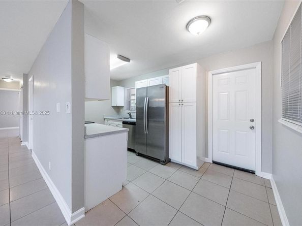 2559 NW 62nd Ter, Margate FL 33063