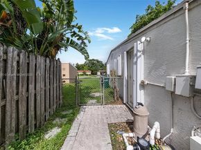 2559 NW 62nd Ter, Margate FL 33063