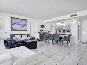 13499 Biscayne Blvd 406, North Miami FL 33181