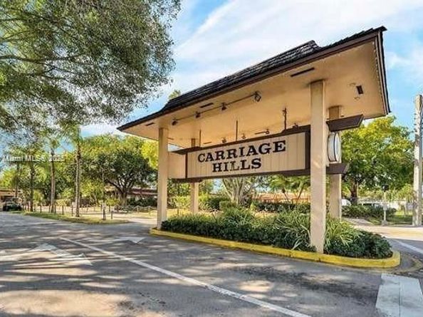 110 Gate Rd 264, Hollywood FL 33024