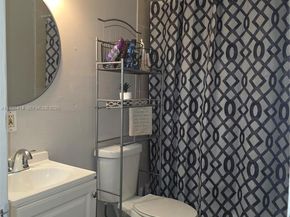 18953 SW 113th Ct, Miami FL 33157