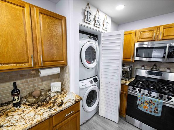 14016 SW 160th St, Miami FL 33177