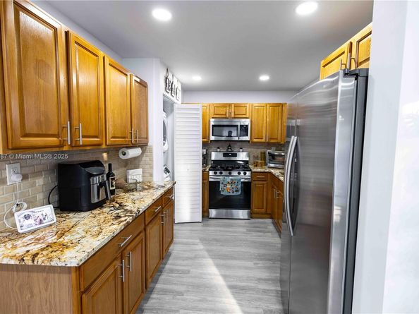 14016 SW 160th St, Miami FL 33177