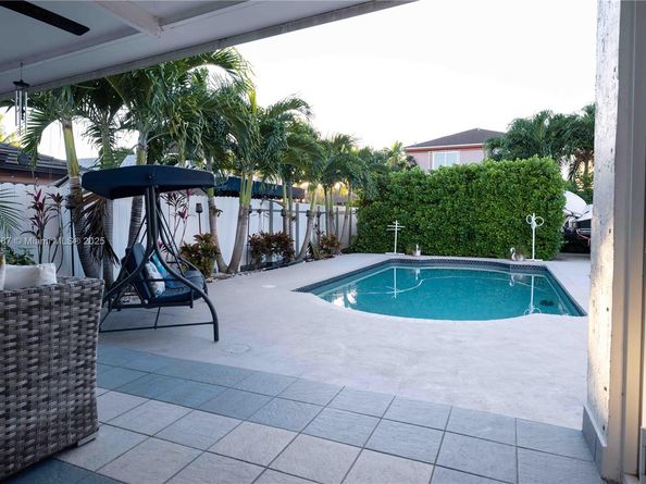 14016 SW 160th St, Miami FL 33177