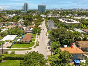 1640 NW 19th Ave, Miami FL 33125