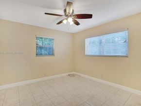 601 SE 5th Ct 110, Fort Lauderdale FL 33301