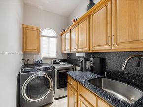 9445 SW 68th St, Miami FL 33173