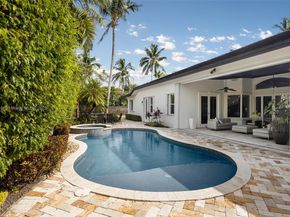 9445 SW 68th St, Miami FL 33173